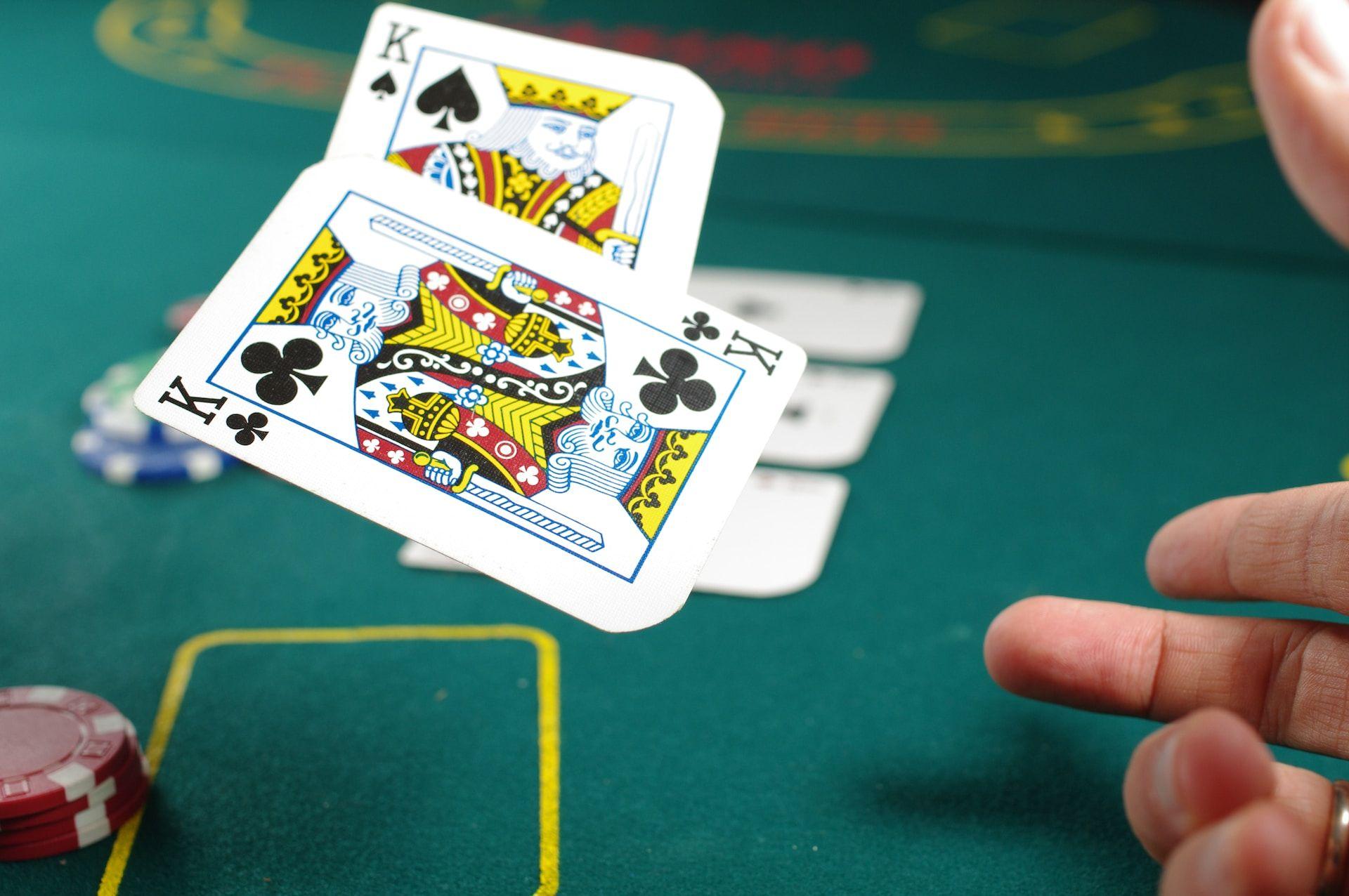 Online casinos: how to improve upon your gambling skills?