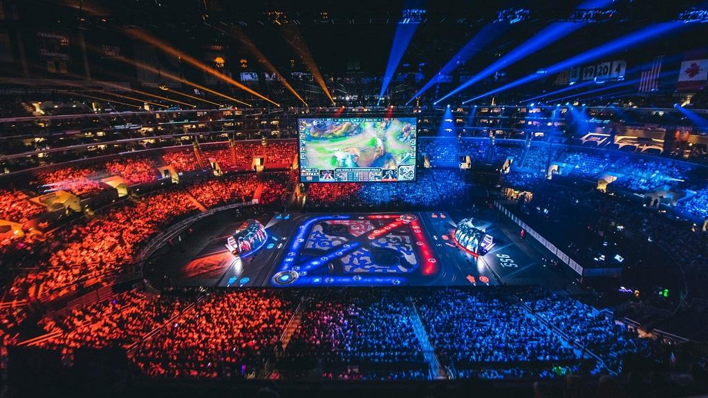 How to earn with esports?