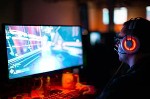 How Small UX Tweaks Influence Gameplay Design