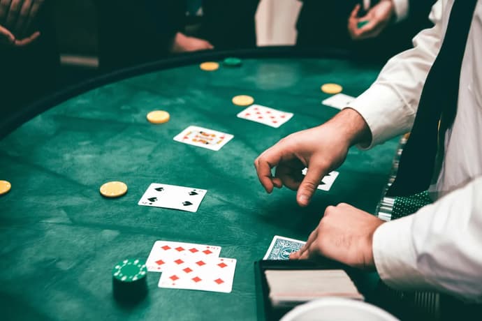 Hvordan mestre blackjack med online simulatorer Hvordan mestre blackjack med online simulatorer