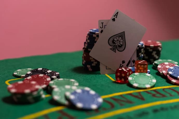Conseils simples pour améliorer votre jeu de Blackjack Conseils simples pour améliorer votre jeu de Blackjack