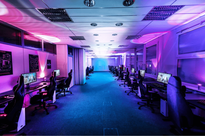 Esport: sport przyszłości czy nowa era rywalizacji? Esport: sport przyszłości czy nowa era rywalizacji?