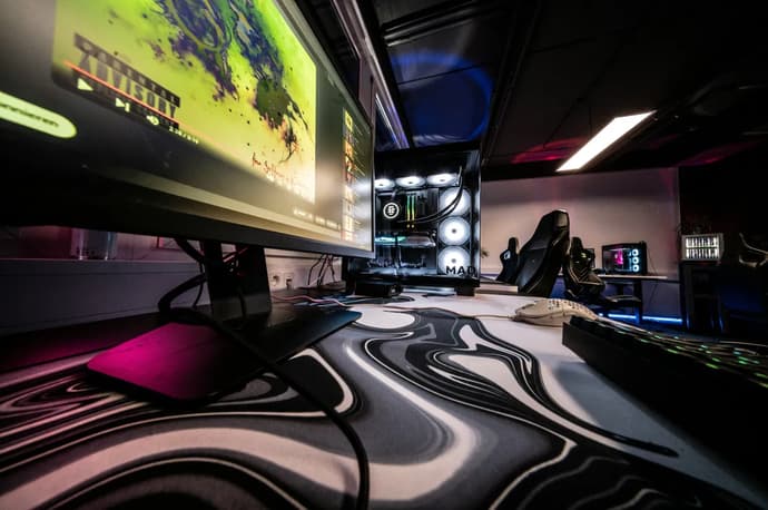 Por que os eSports são mais populares no PC do que nos consoles? Por que os eSports são mais populares no PC do que nos consoles?