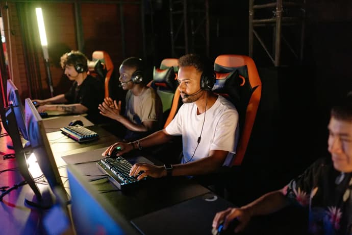 Wie KI-gestütztes Anti-Cheating den globalen E-Sport verändert Wie KI-gestütztes Anti-Cheating den globalen E-Sport verändert