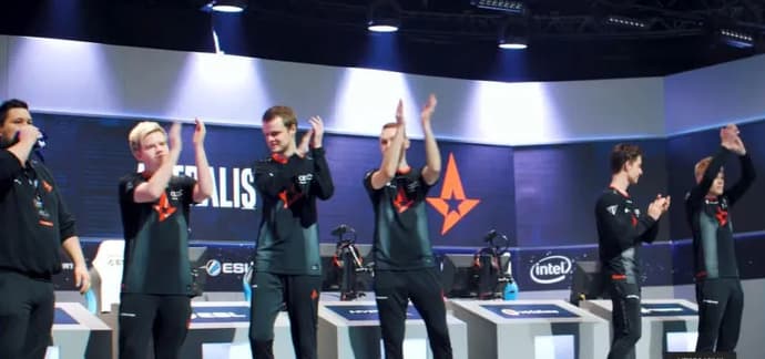 O que é lembrado em 2018 para os fãs de eSports? Foto 6