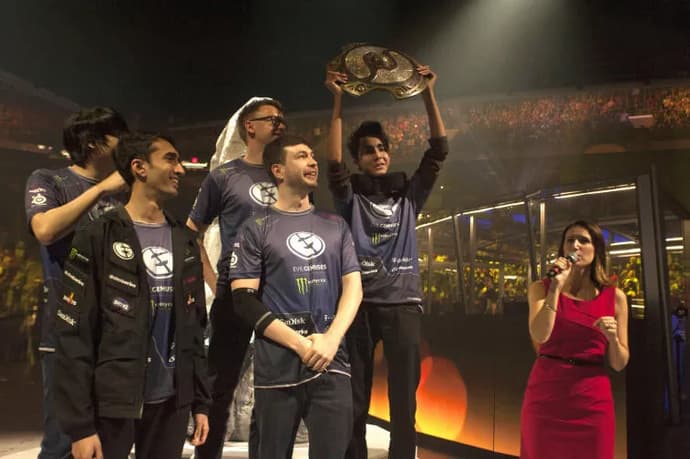 Route de Bucarest - Evil Geniuses. Photo 3