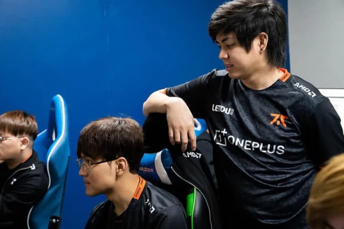La route de Bucarest - Fnatic. Photo 6