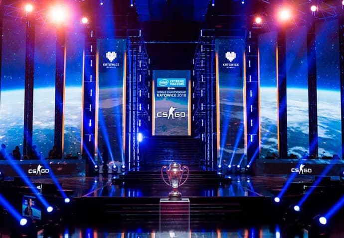 IEM Katowice 2022 : NaVi et Gambit se hissent parmi les meilleurs prétendants. Photo 1