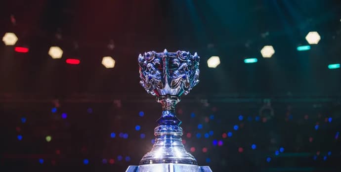 Pourquoi attendons-nous les demi-finales de Worlds 2022 ? Pourquoi attendons-nous les demi-finales de Worlds 2022 ?