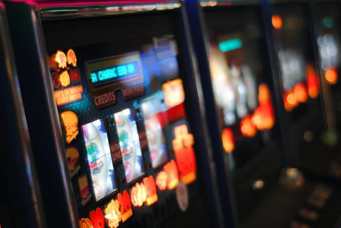 6 slots that pay homage to popular video games 6 slots that pay homage to popular video games