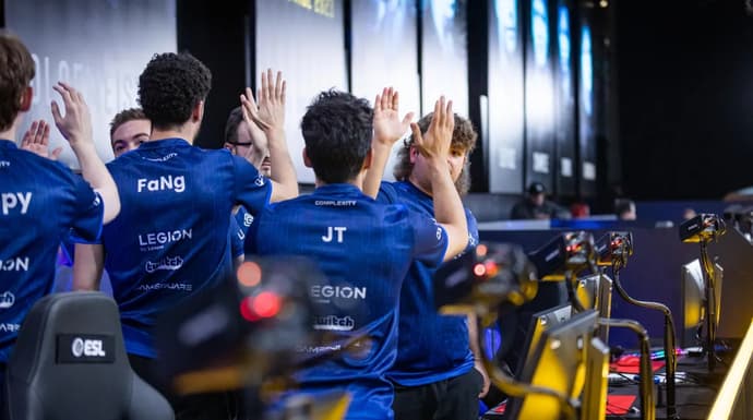 Découvertes et perdants de la phase de groupes des IEM Katowice 2023. Photo 1