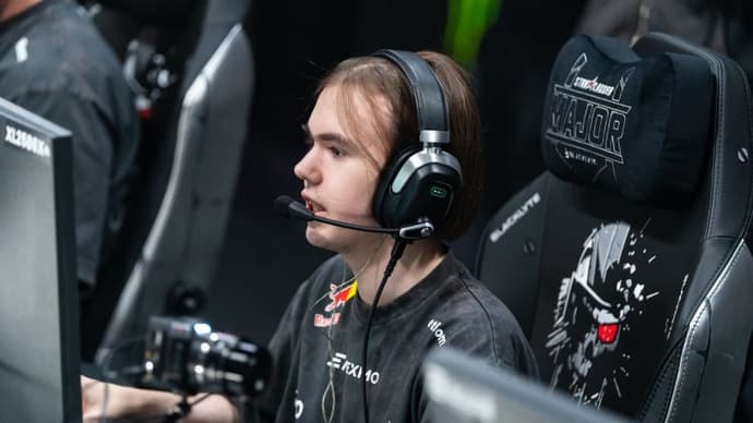 donk at SL Budapest Major 2025