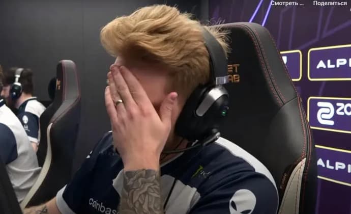 During the quarterfinals of the BLAST.tv Paris Major tournament, the team Liquid received hints from the audience in the venue. Photo 1