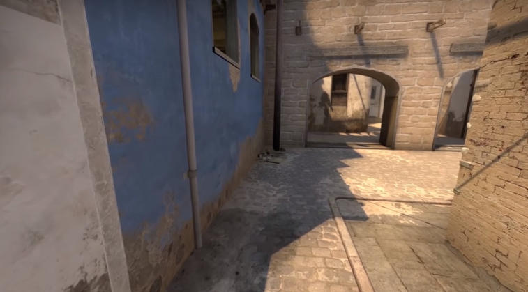 How to play defense B bent on Mirage. Photo 2
