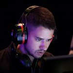 LETN1 - player of Valiance